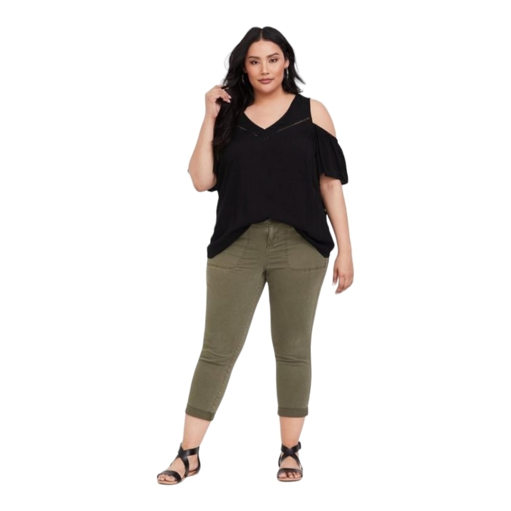 Torrid Olive Stretch Cropped Pants Size 20